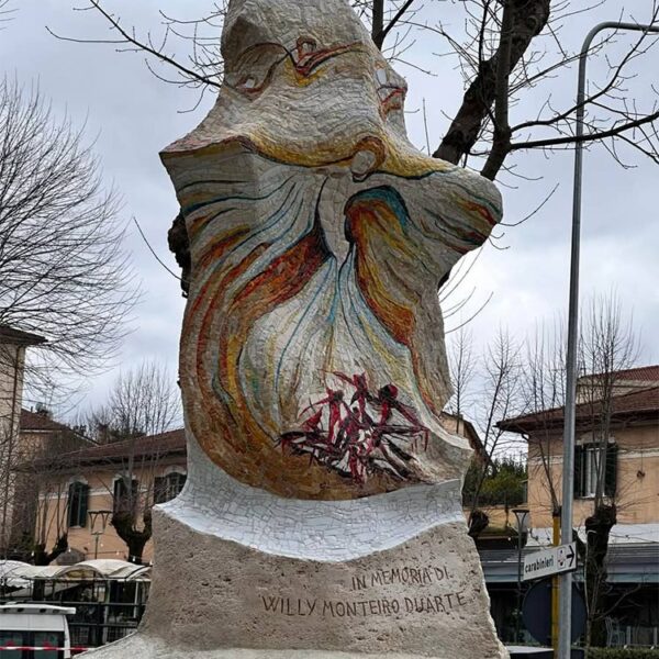 "Il sorriso del coraggio", monumento alla memoria di Willy Monteiro Duarte